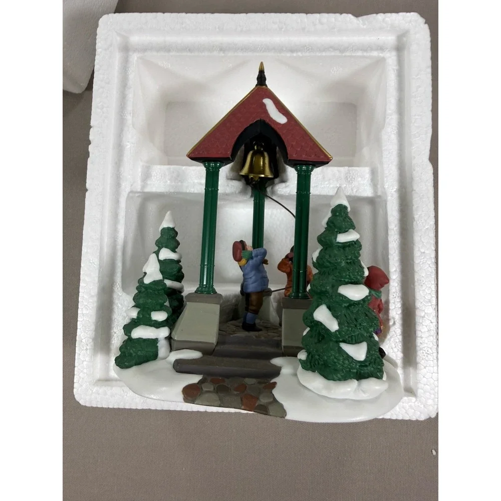 DEPT 56 Christmas Bells Heritage Village 1996 #98711 Special Event Piece Rare